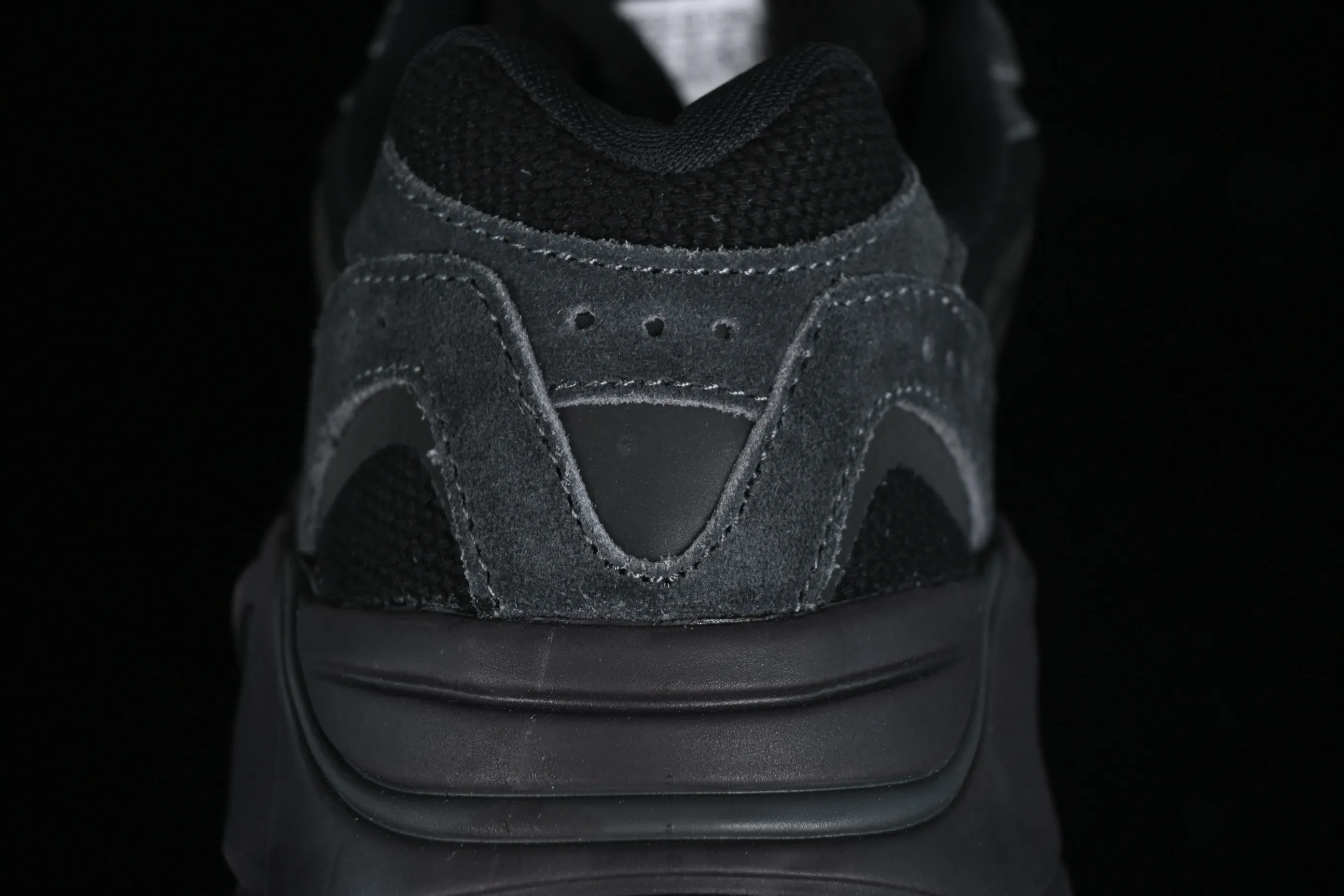 All Categories Ad Yeezy Coconut Series G Version Ad Yeezy Boost 700 V2 "Inertia" FU6684 Kanye Coconut 700 3M Reflective Running Shoes